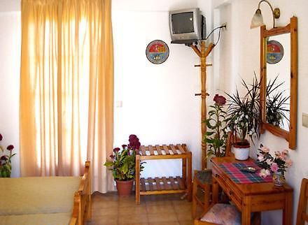Electra Pansion Hotel Maleme  Bagian luar foto