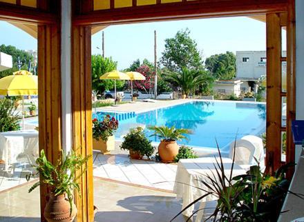 Electra Pansion Hotel Maleme  Bagian luar foto